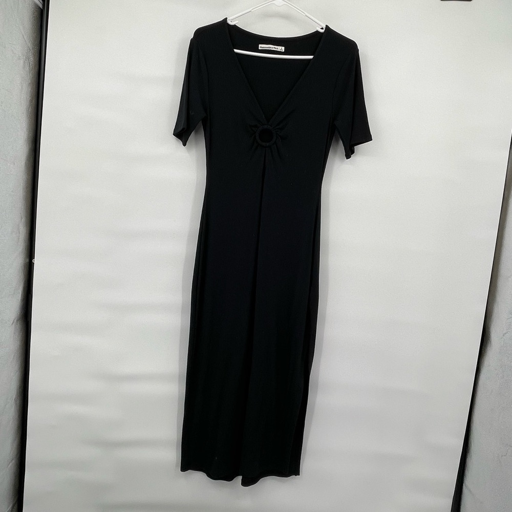 Abercrombie and Fitch black ribbed viscose blend midi cap sleeve dress